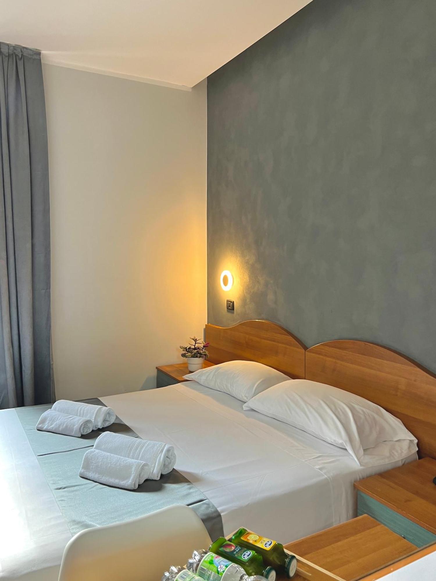 Hotel Sara 밀라노 외부 사진